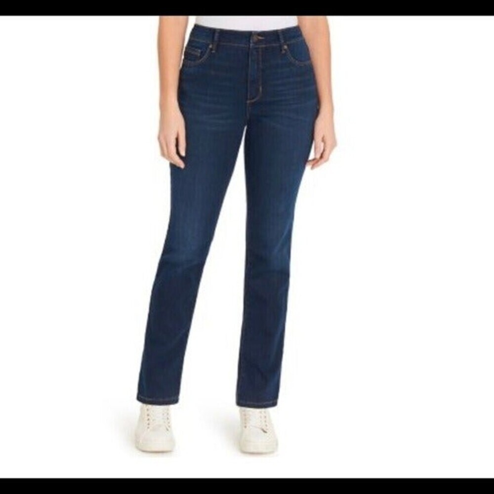 Bandolino Ladies Amy Straight Leg Jean SZ 32"